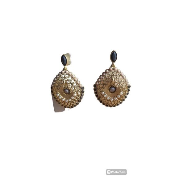 Lia Sophia Vintage Look Faux Pear Pierced Earrings - Picture 1 of 3